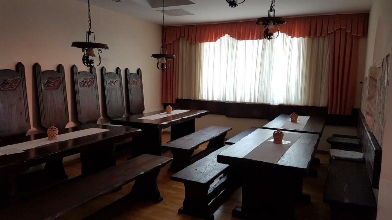 Aparthotel Marina Gromela Mirce Zewnętrze zdjęcie