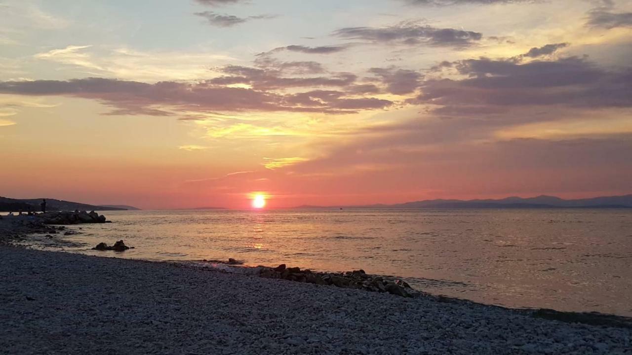Aparthotel Marina Gromela Mirce Zewnętrze zdjęcie