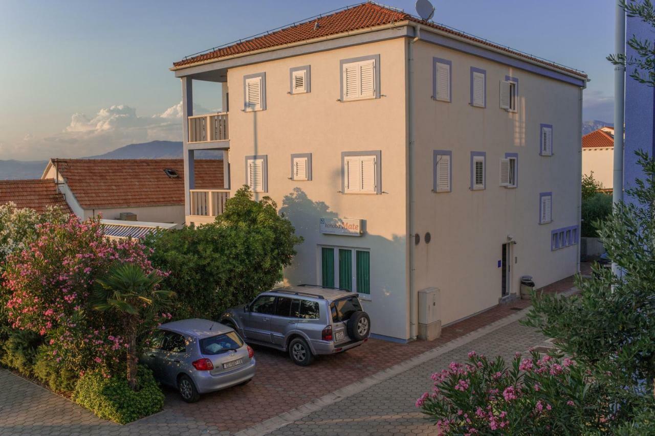 Aparthotel Marina Gromela Mirce Zewnętrze zdjęcie