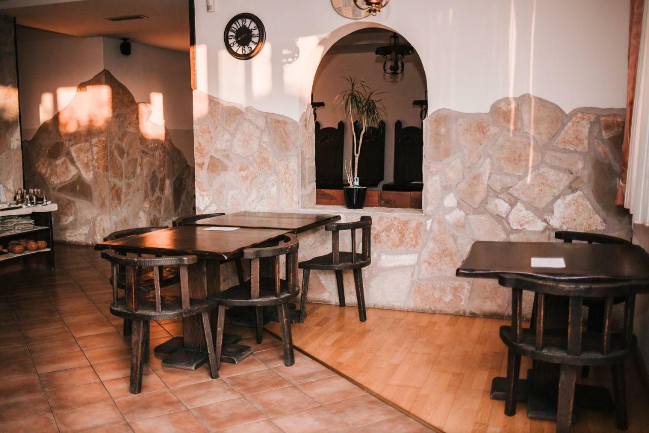 Aparthotel Marina Gromela Mirce Zewnętrze zdjęcie